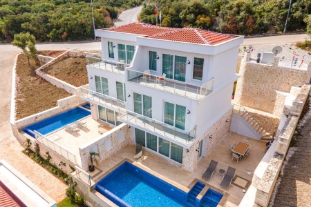 Villa Kanyon Nova