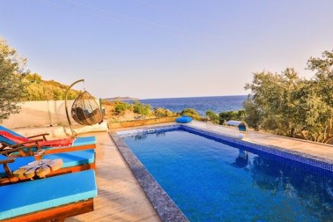 Villa Adonis 2