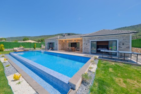 Villa Feniks 2