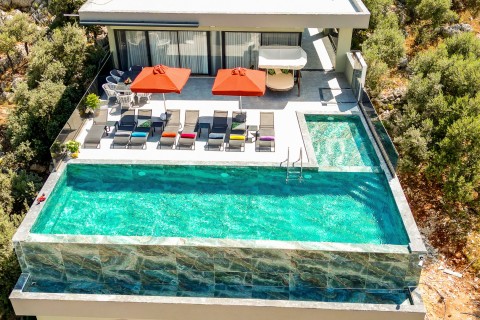 Villa Puzzle