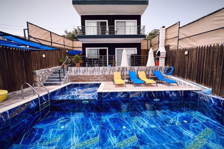 Villa Powder